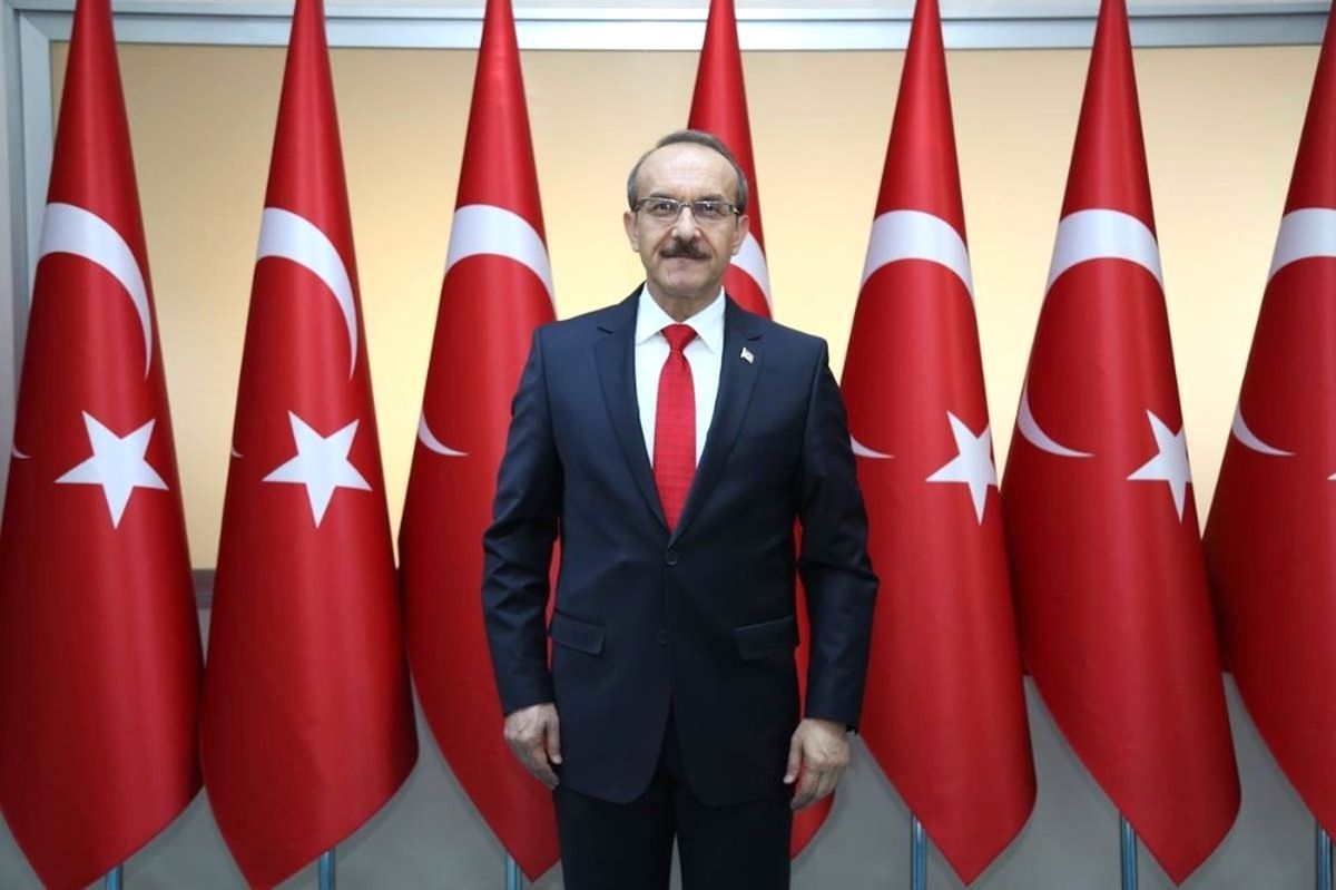 Vali Yavuz\'dan Kadir Gecesi Mesajı