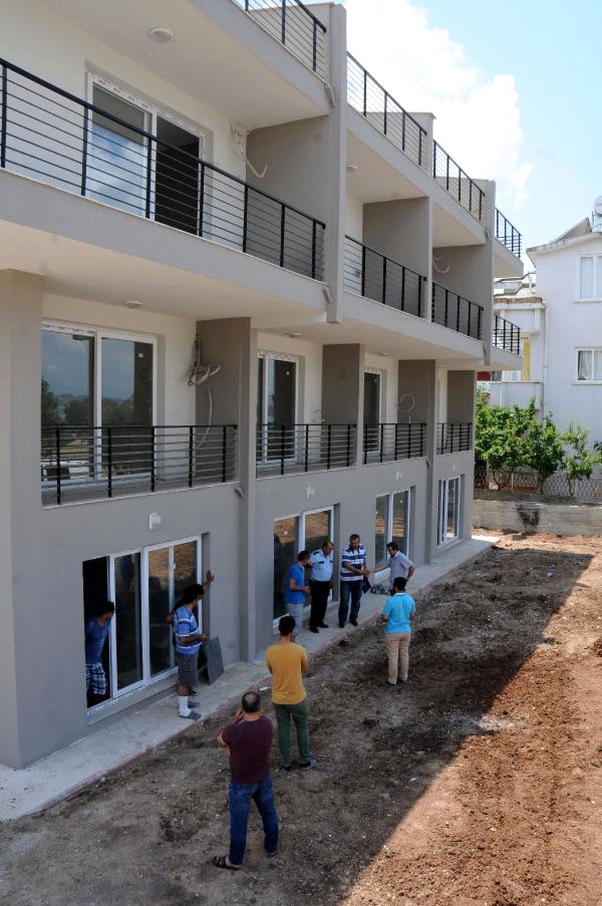 2 Günde Getirilen Malzemelere 2 Saatte Çaldılar