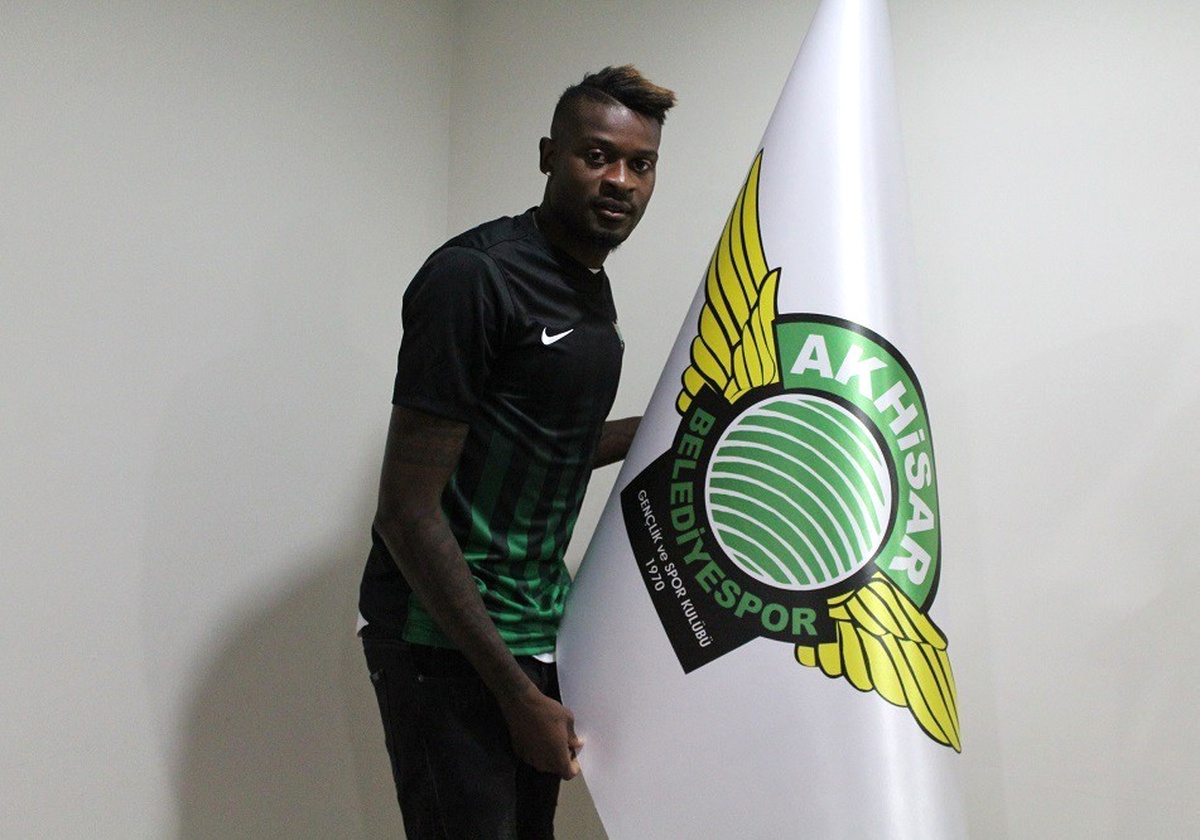 Akhisar Belediyespor Yeni Sezona Verimsiz Oyuncuları Göndermekle Başladı