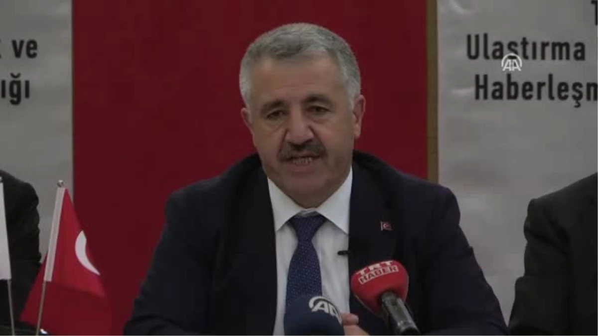 Bakan Arslan: "Bakü-Kars-Tiflis Hattı Ağustos Sonu Eylül Başı Gibi Açılacak"