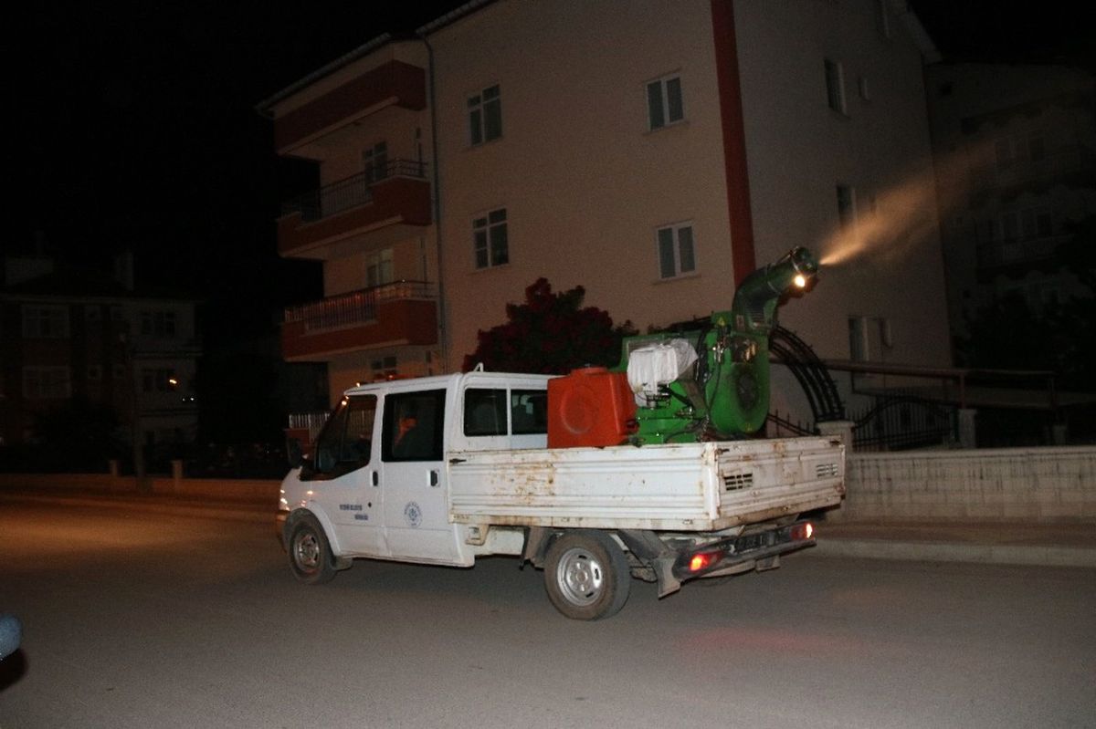 Beyşehir\'de Sinekle Mücadele Çalışmaları