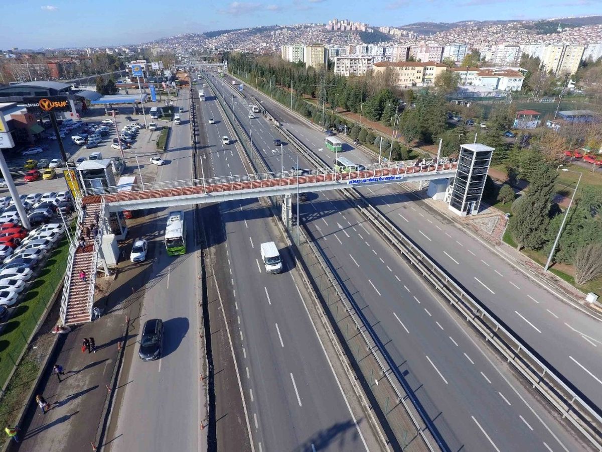Çayırova\'ya Yeni Yaya Köprüsü
