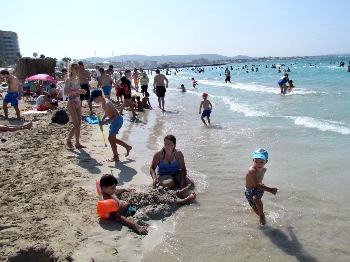 Çeşme\'de Deniz Sonuçları Temiz Çıktı