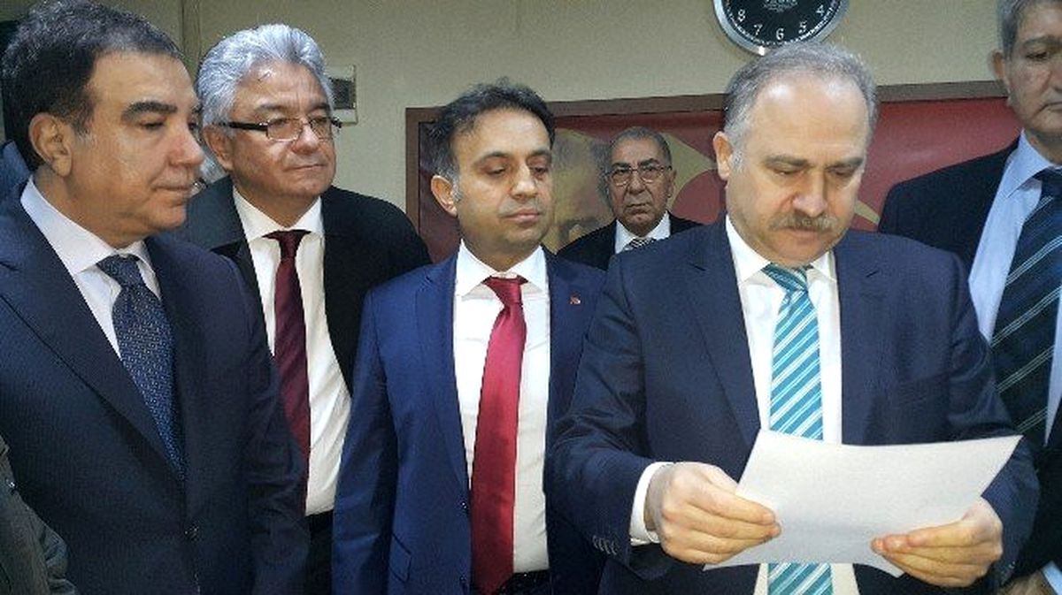 CHP\'li Gök, AK Parti İl Başkan Yardımcısının Polise Saldırdığı İddiasını Meclise Taşıdı