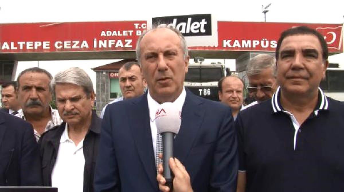 CHP\'li Vekillerden Enis Berberoğlu\'na Ziyaret