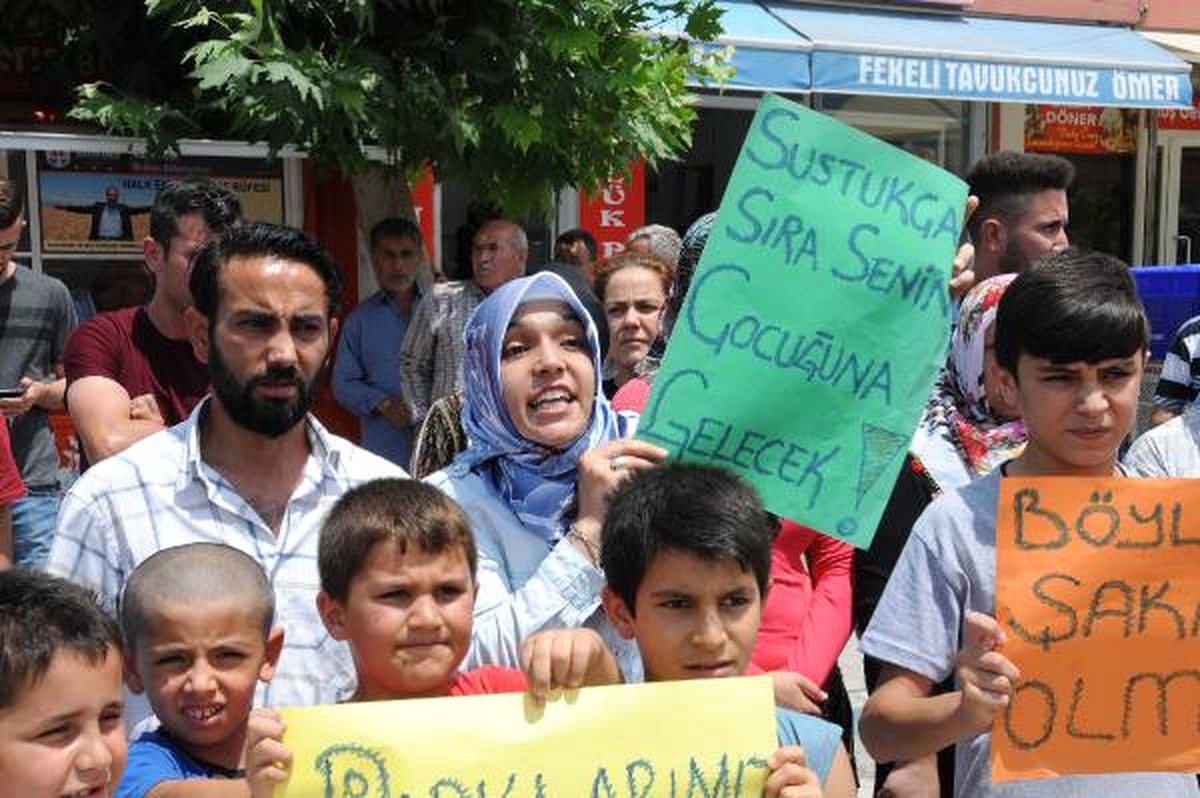Çocuk Kaçırma İddiasına Mahalleli İsyan Etti