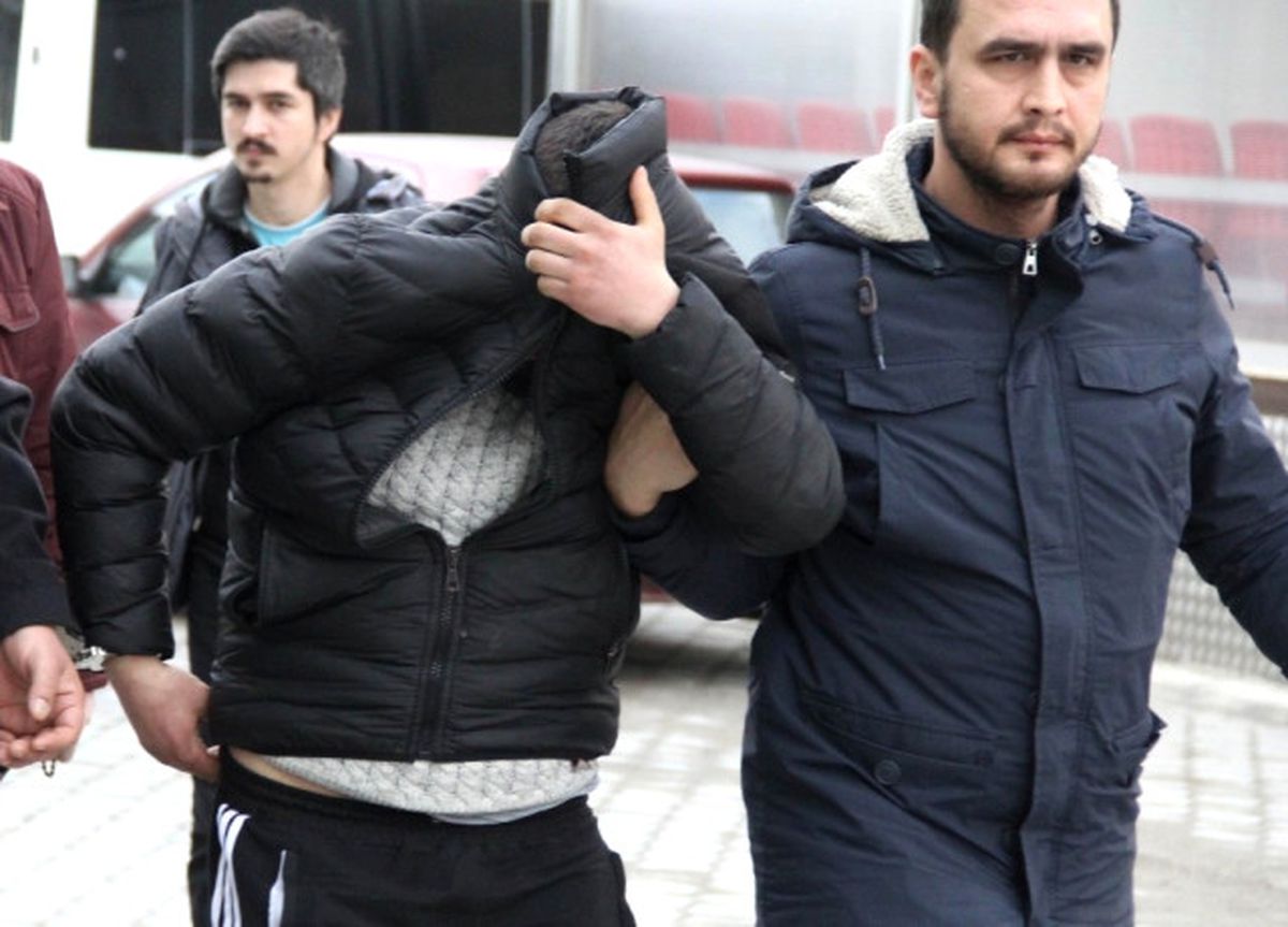 Çorap İçerisinde Uyuşturucu Satışına Gözaltı