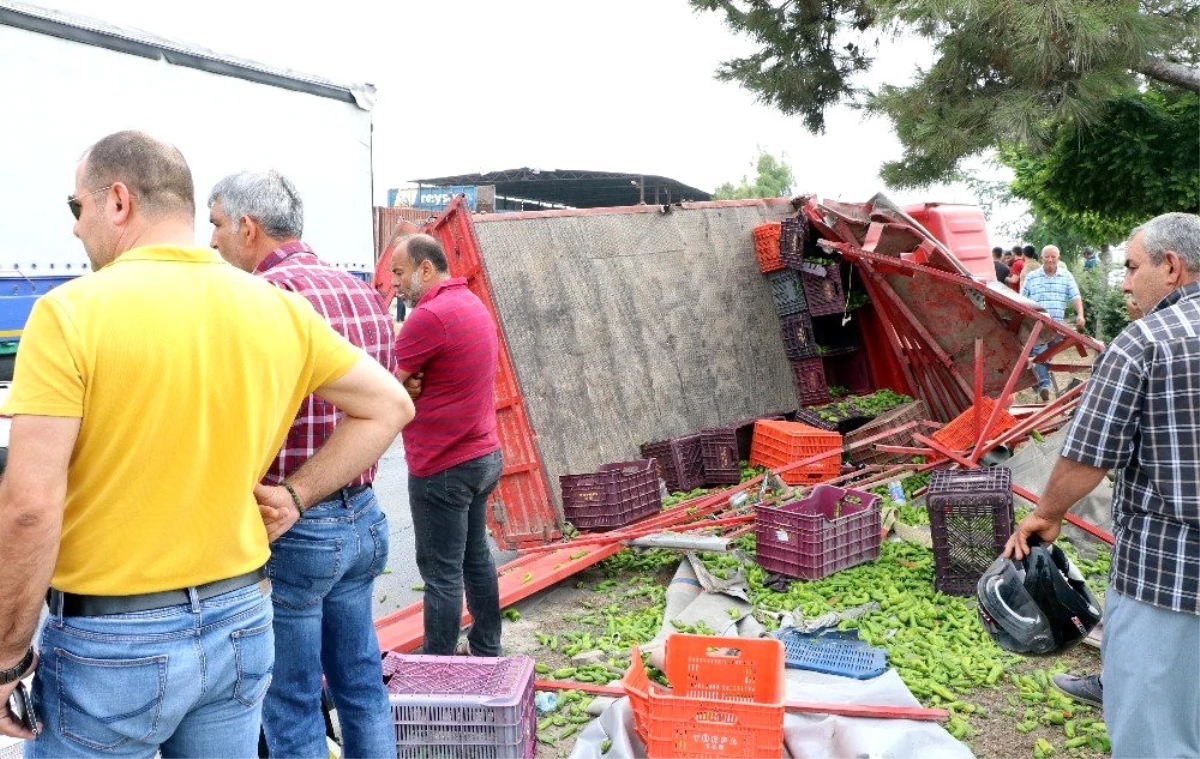 Dha Yurt: Mersin\' de Tır\' A Tarım İşçilerini Taşıyan Kamyonet Çarptı; 3 Ölü