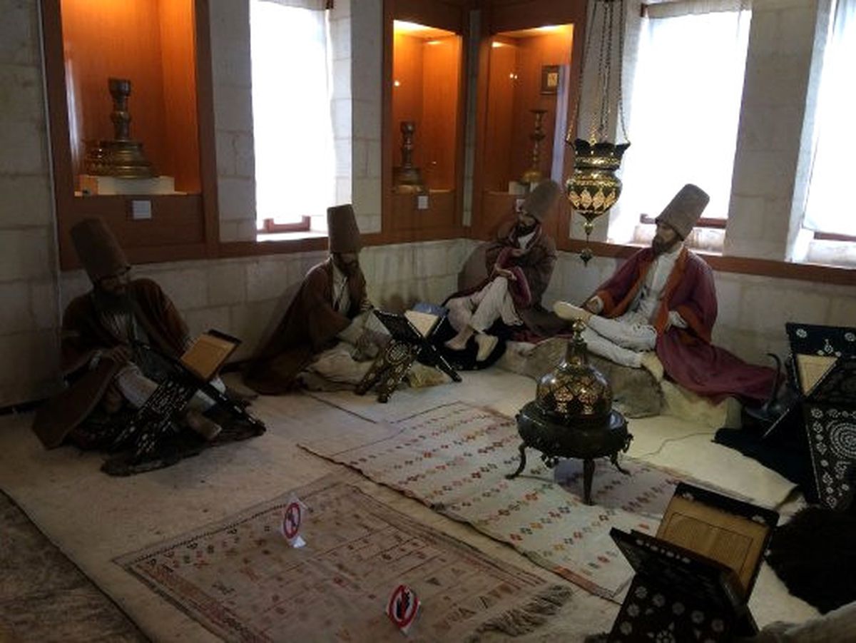 El Yazması Kur\'an-ı Kerimlerin Manevi Atmosferinde Müze Ziyareti