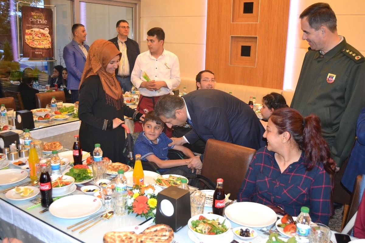 Emniyet Müdürlüğü\'nde İftar Programı