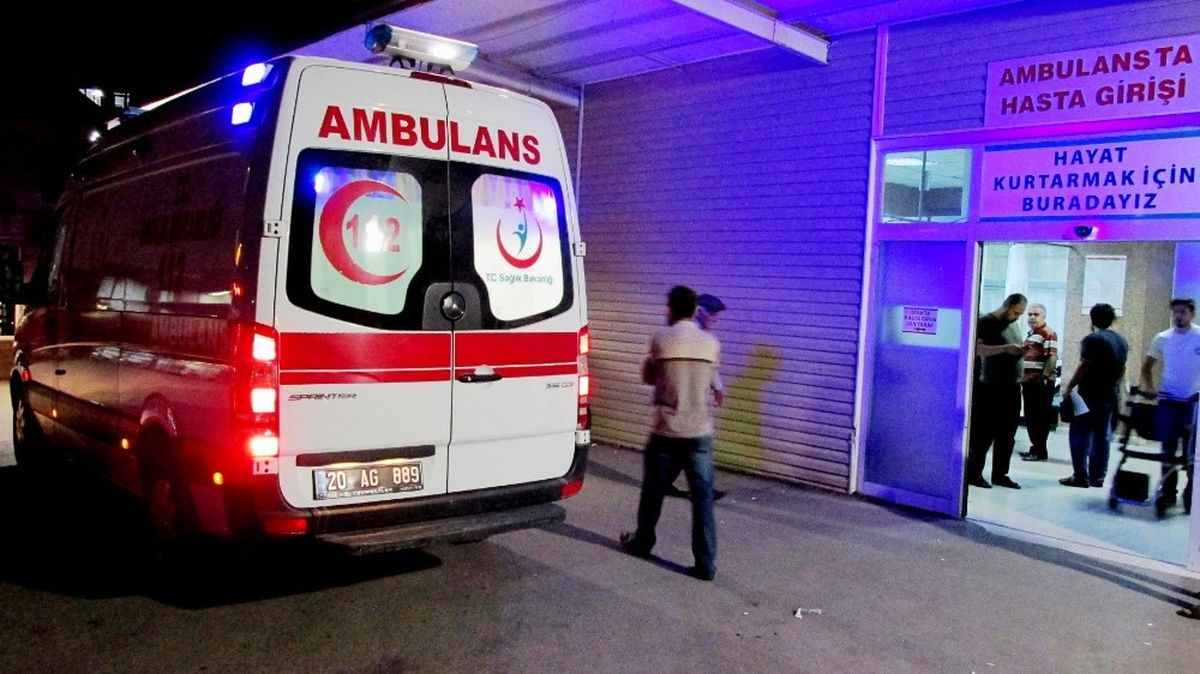 Gaziantep\'te Bayram Alışverişi Yapanlara Ateş Açılması