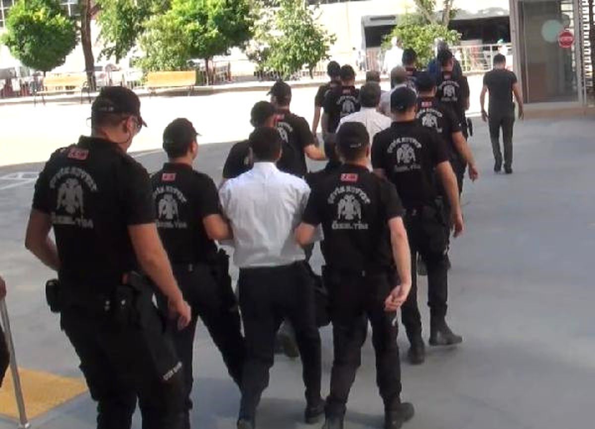 Gaziantep\'te Fetö Operasyonuna 4 Tutuklama