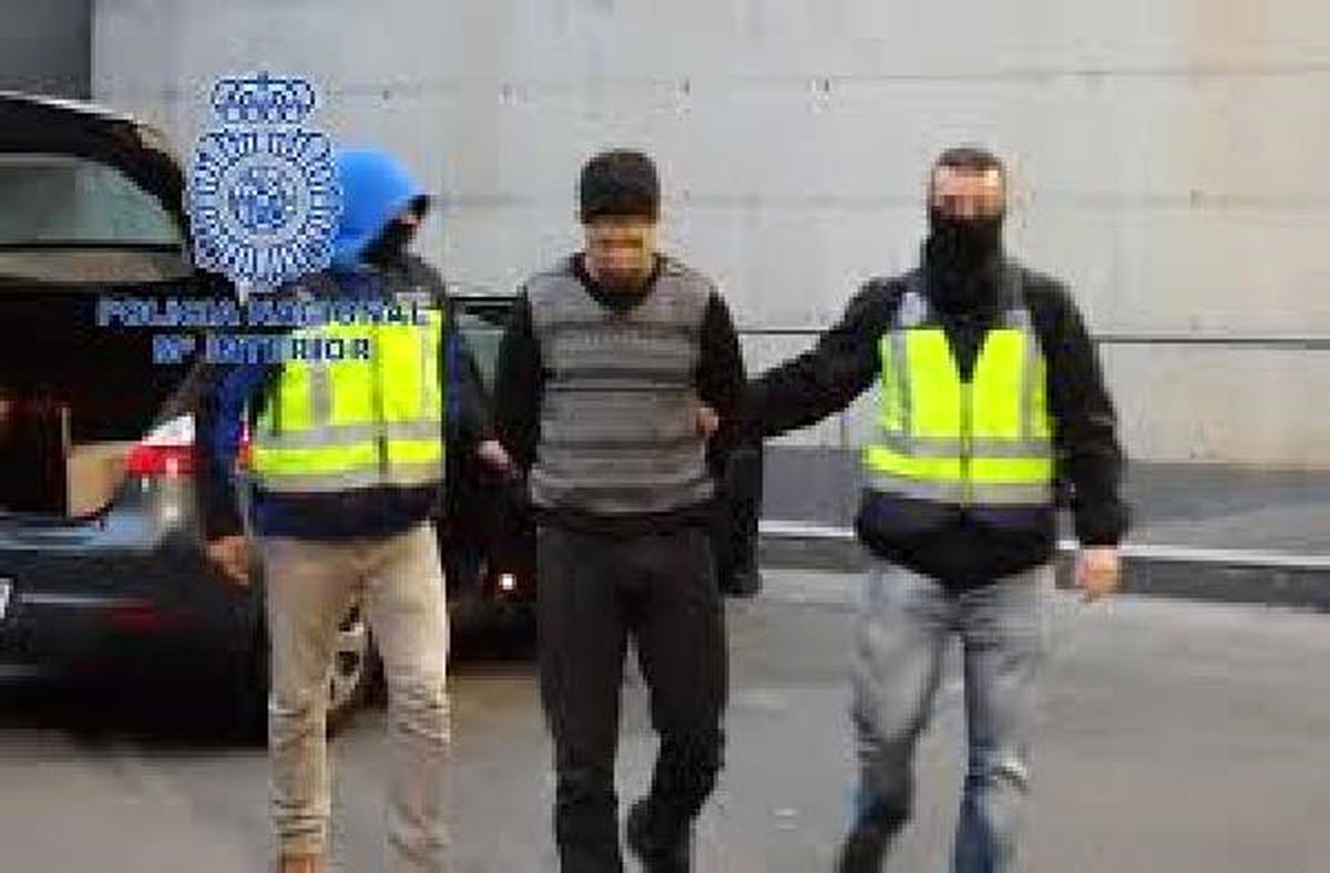 İspanya\'da Onur Haftasından Önce Cihatçı Terör Operasyonu: 3 Kişi Gözaltında