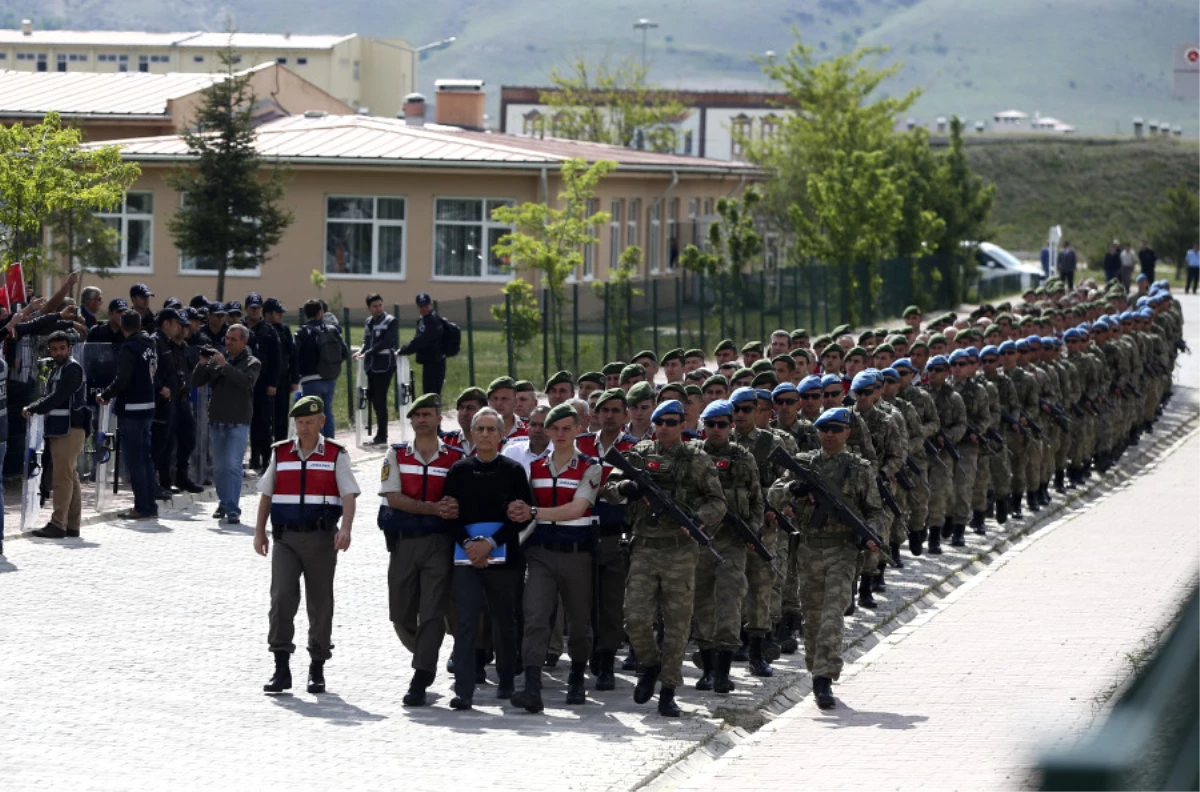 İşte FETÖ\'nün ByLock\'taki Darbe Mesajları: Mısır\'daki Kadar Bile Olmaz