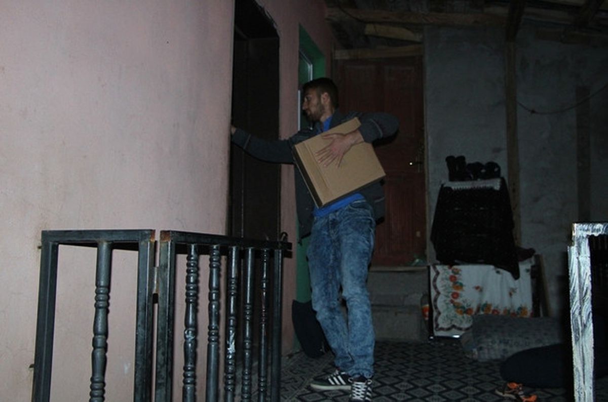 Karlıova\'da Gıda Yardımı