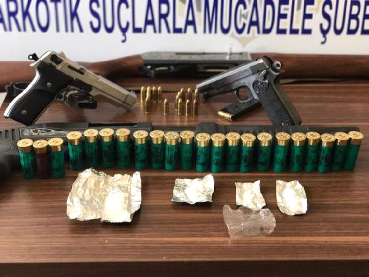 Kayseri\'de Uyuşturucu Operasyonu: 2 Gözaltı