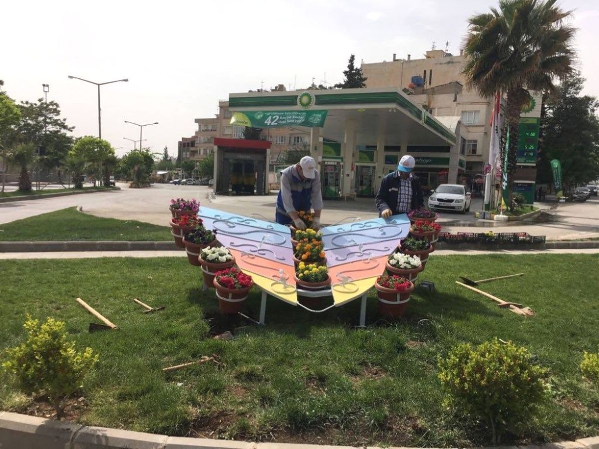 Kilis Belediyesi Park ve Bahçelerde Çalışmalarını Hızlandırdı