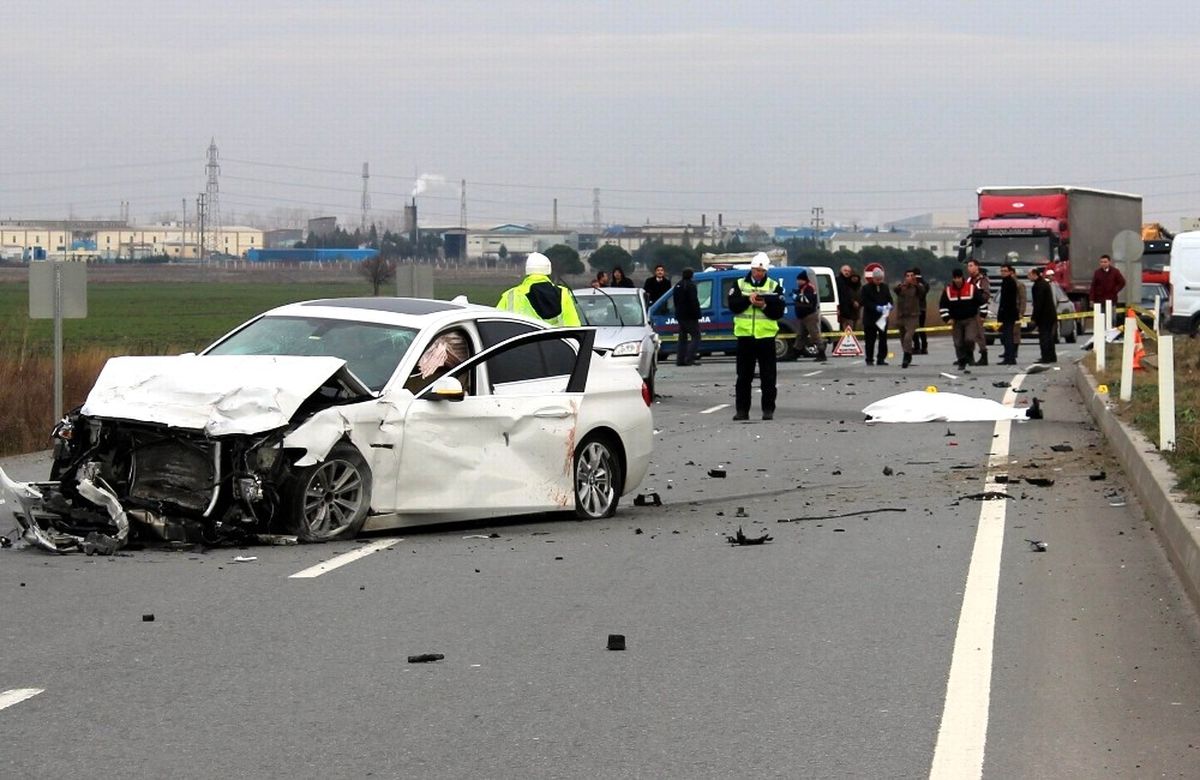 Kırklareli\'nde 894 Trafik Kazasında 30 Kişi Hayatını Kaybetti