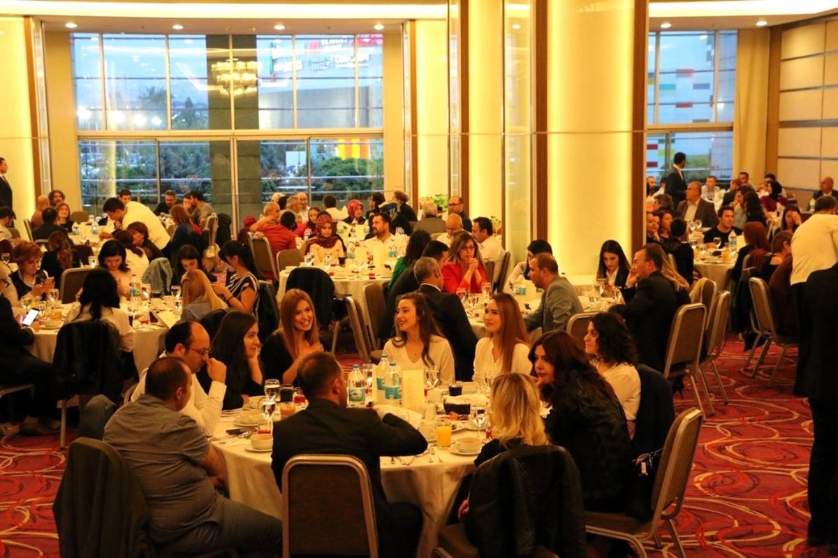 Kto Karatay Üniversitesi Eğitim Camiası ile Ankara\'da İftarda Buluştu