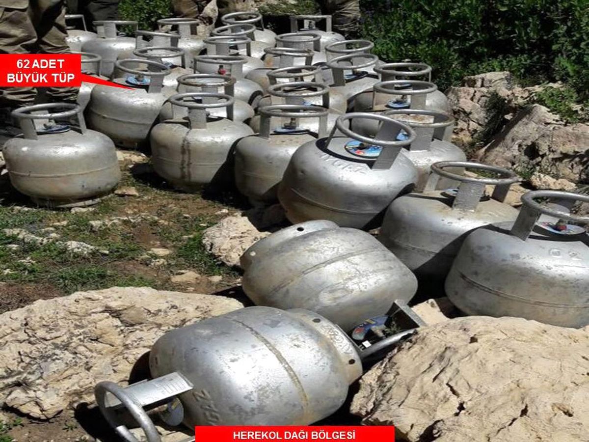 PKK\'ya Ait 25 Ton Malzeme Ele Geçirildi