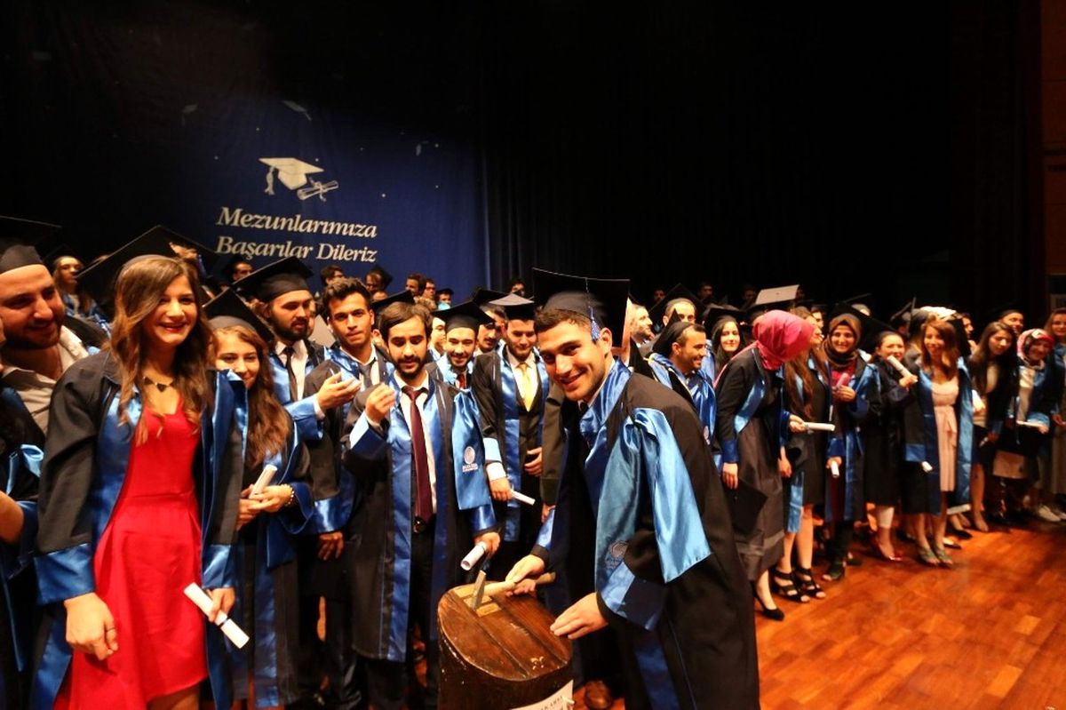 Sakarya Üniversitesinde Mezuniyet Heyecanı Yaşanacak