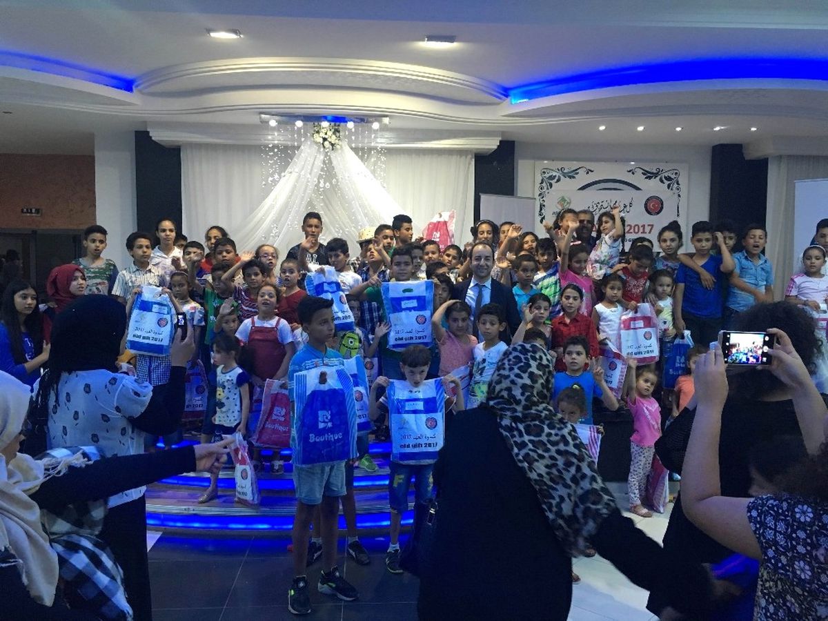 Tika\'dan Tunuslu Yetim Çocuklara İftar