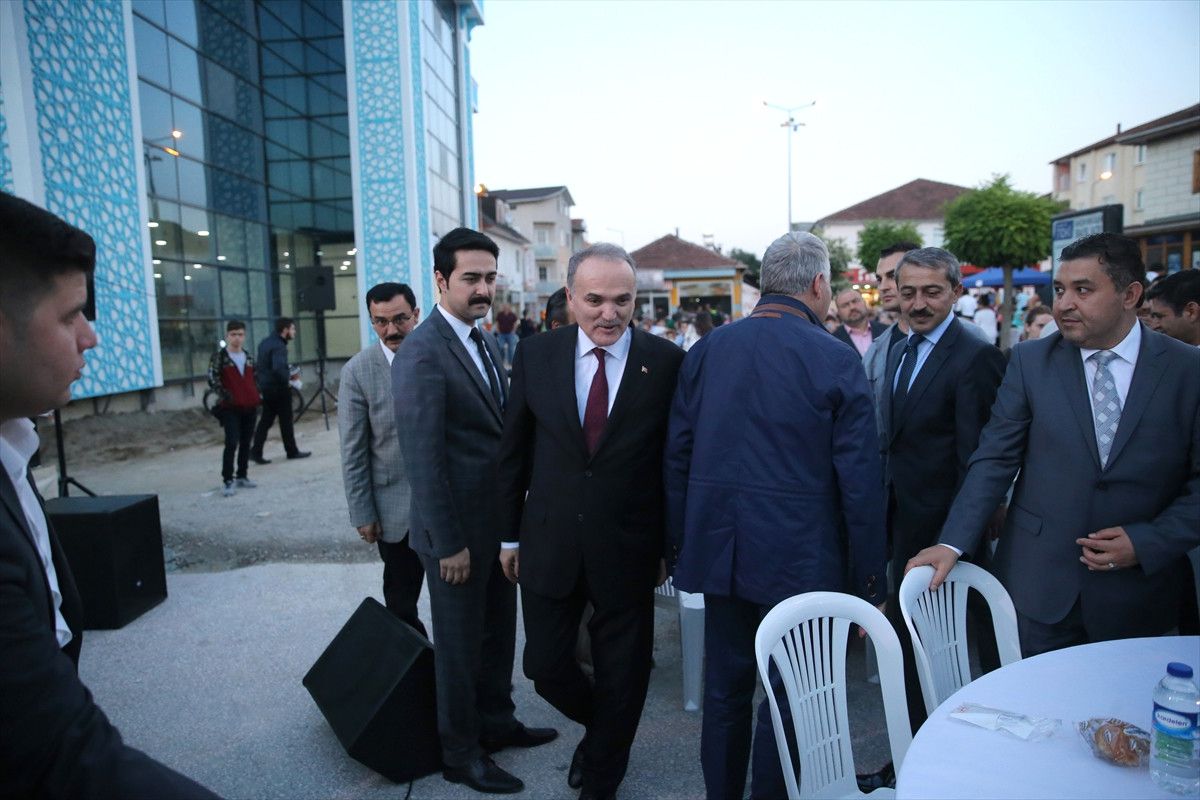 Türkiye Büyüyecek, Güçlenecek"