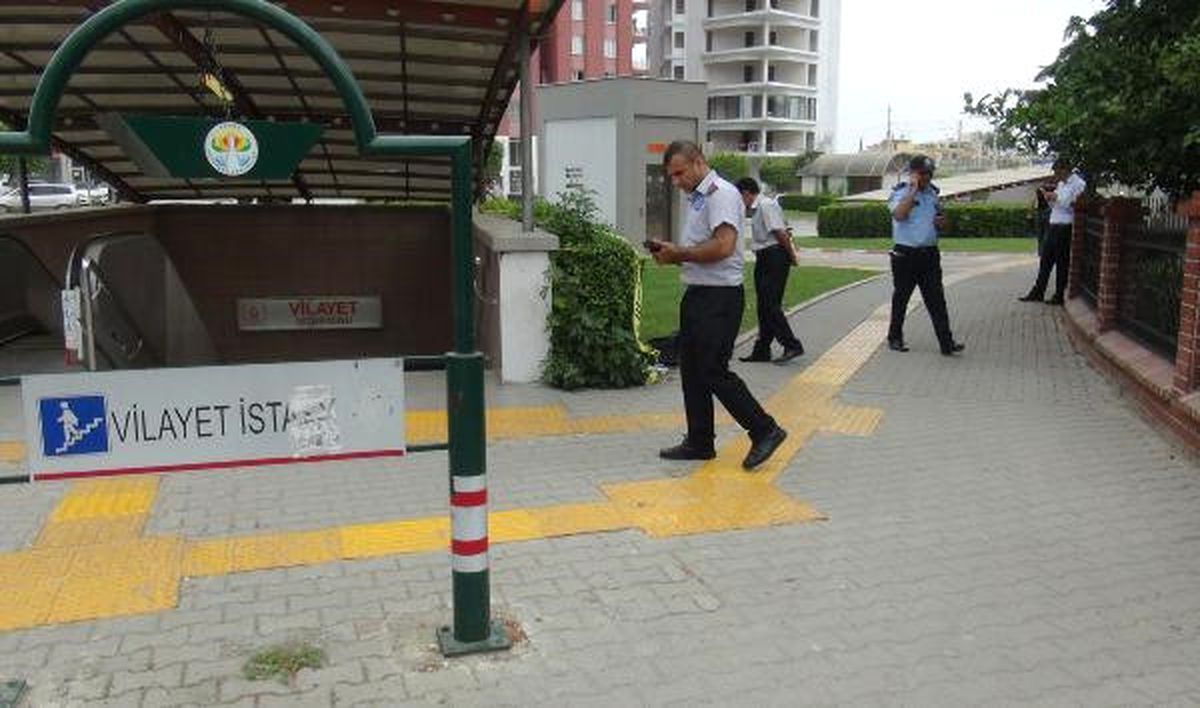 Valilik Kavşağında Şüpheli Çanta Paniği