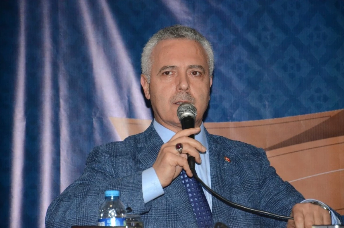 AK Parti Genel Başkan Yardımcısı Ataş, Kılıçdaroğlu\'na Yüklendi
