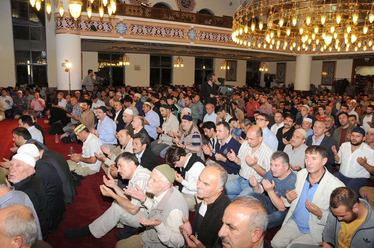 Almanya\'da Kadir Gecesi