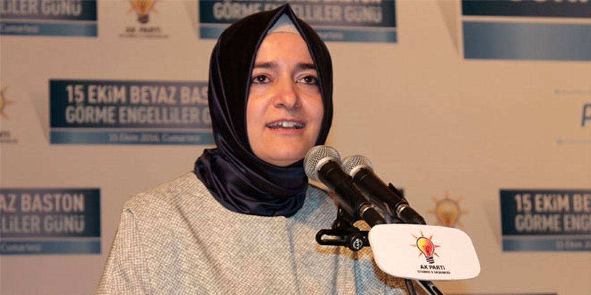 Bakan Kaya Darülaceze Sakinleriyle İftar Yaptı