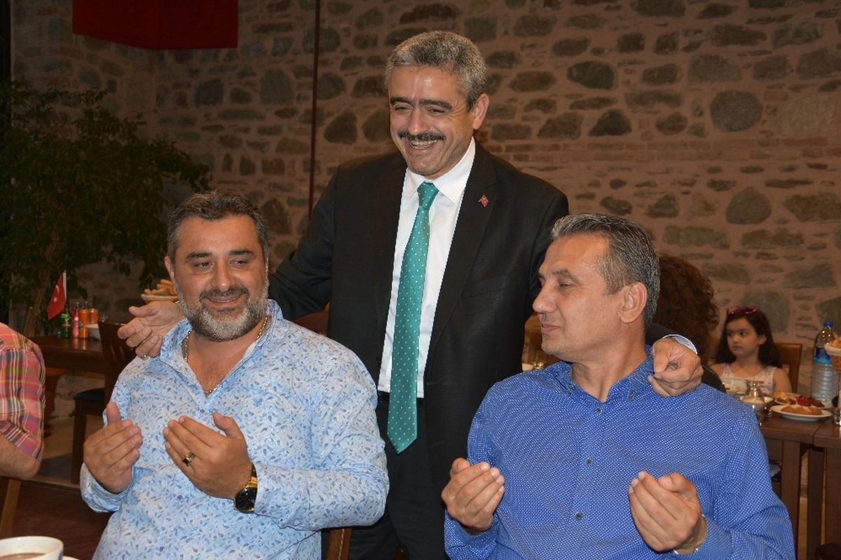 Başkan Alıcık, Meclis Üyeleri ile İftar Yemeğinde Buluştu