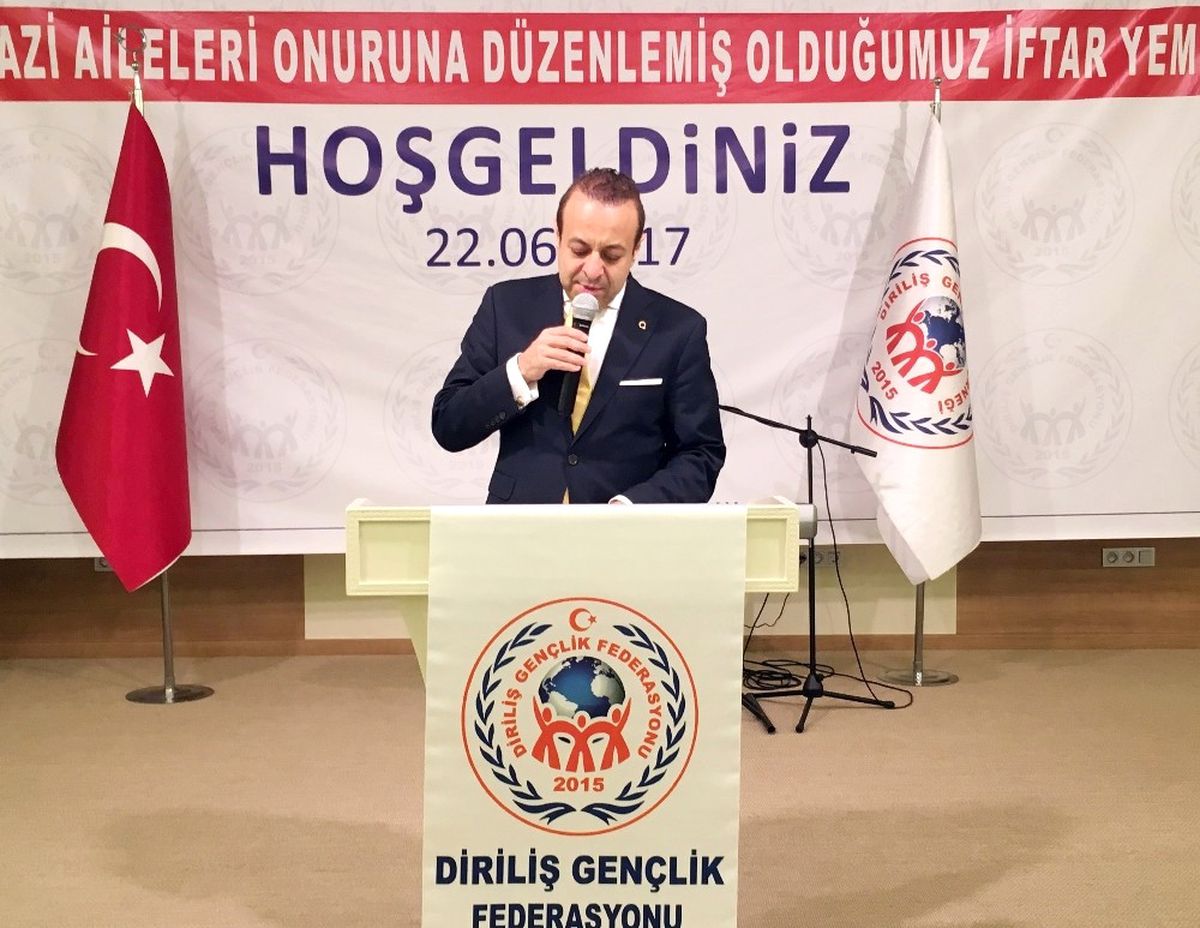 Eski Bakan Bağış Şehit Aileleri ve Gazilerle İftarda Buluştu