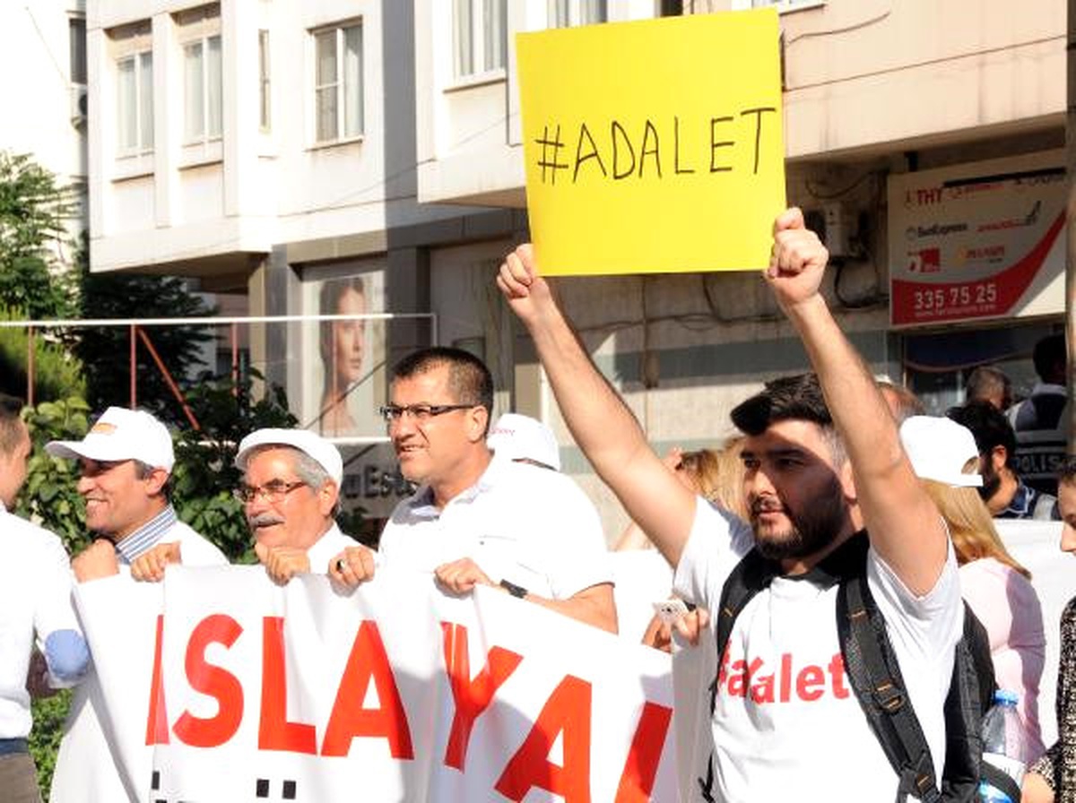 Gaziantep\'te Kılıçdaroğlu\'nun \'Adalet\' Yürüyüşüne Destek Yürüyüşü