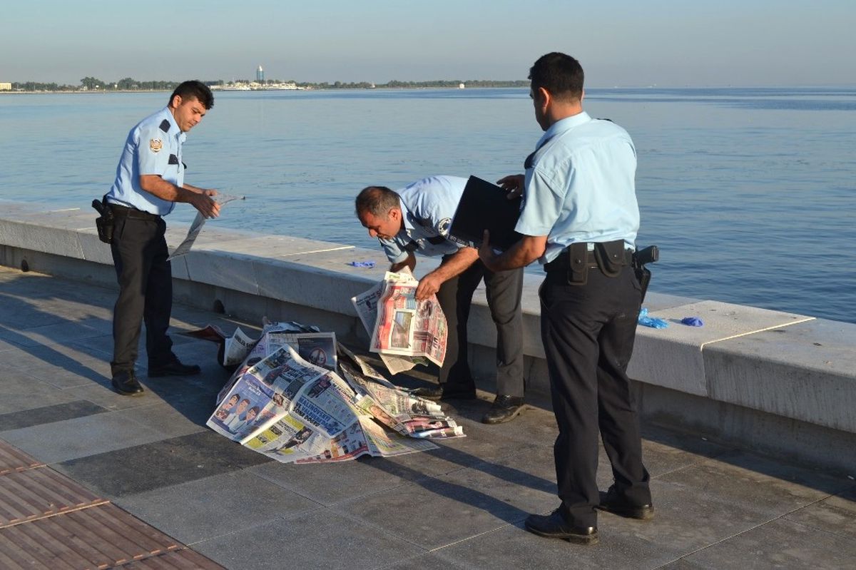İzmir\'de Denizden Erkek Cesedi Çıktı