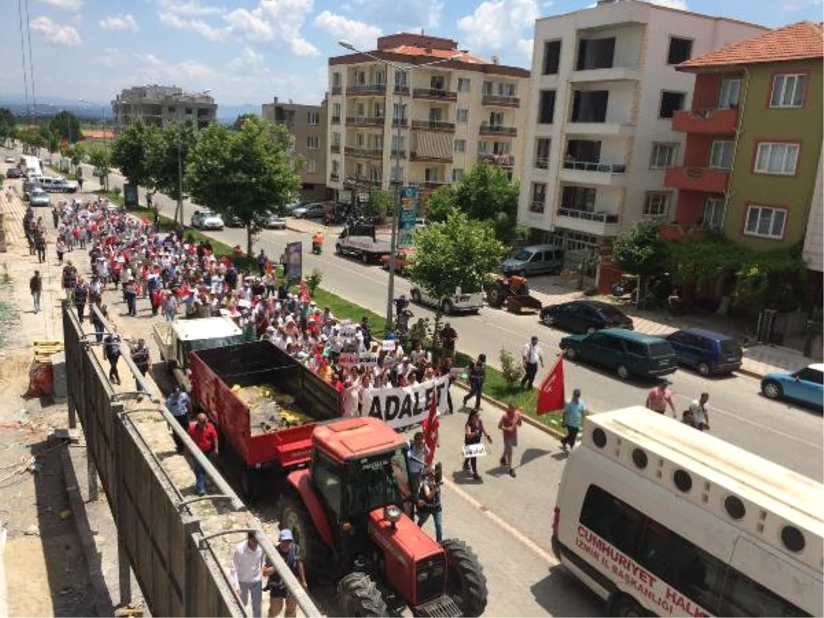 İzmir\'den Başlayan CHP\'nin \'Adalet Yürüyüşü\' Soma\'da Devam Etti (2)