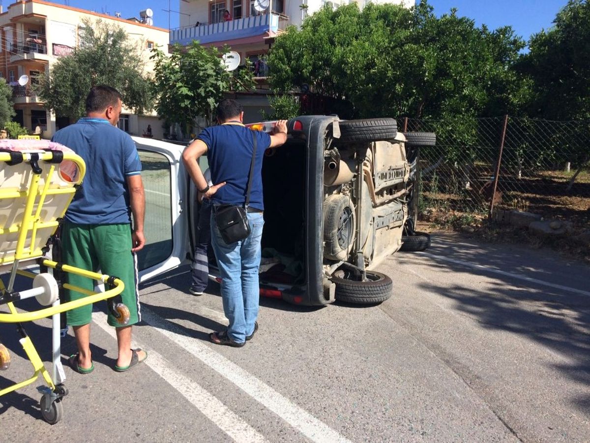 Manavgat\'ta Trafik Kazası: 1 Yaralı
