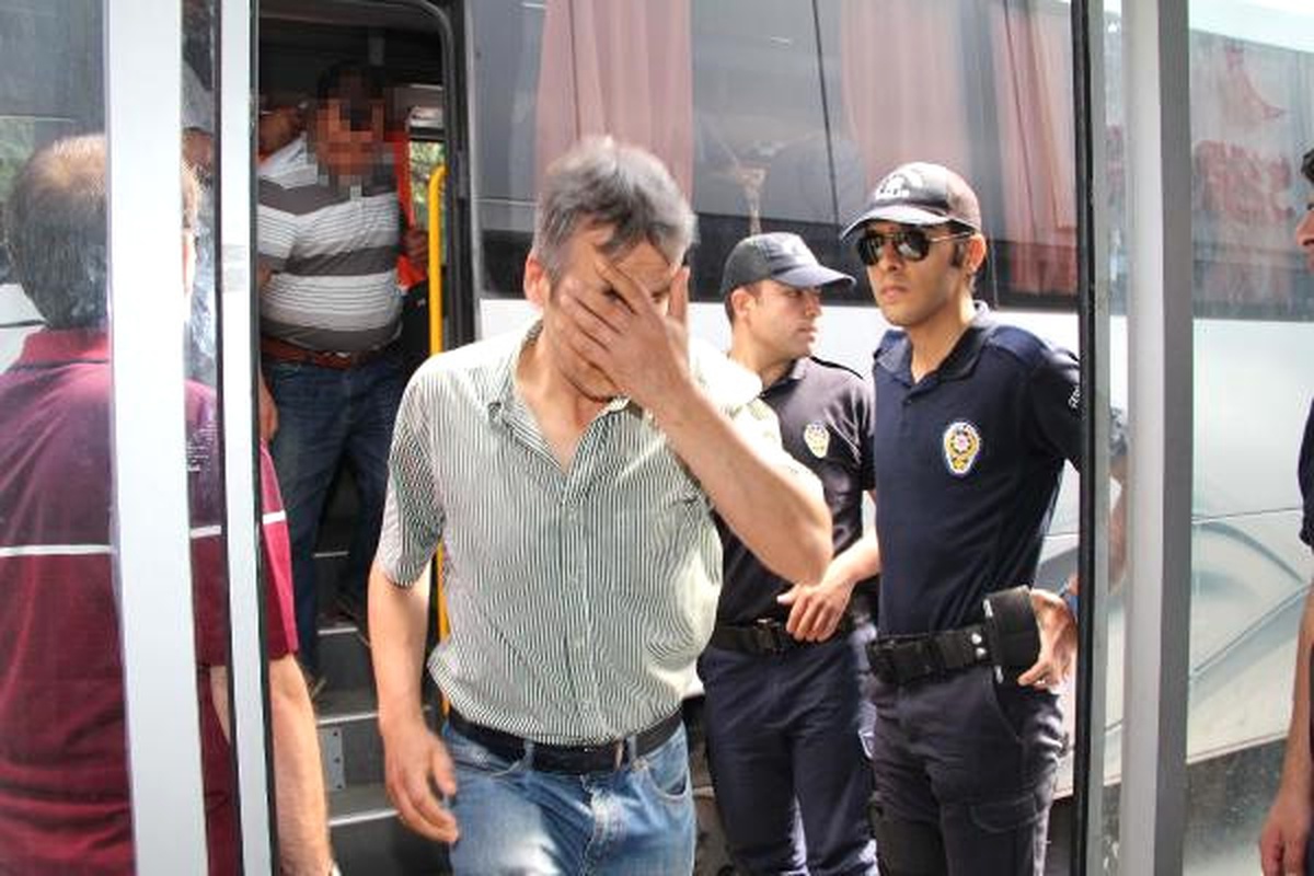 Manisa\'da Askerlerin Kışlada Yemekten Zehirlendiği Kesinleşti (4)