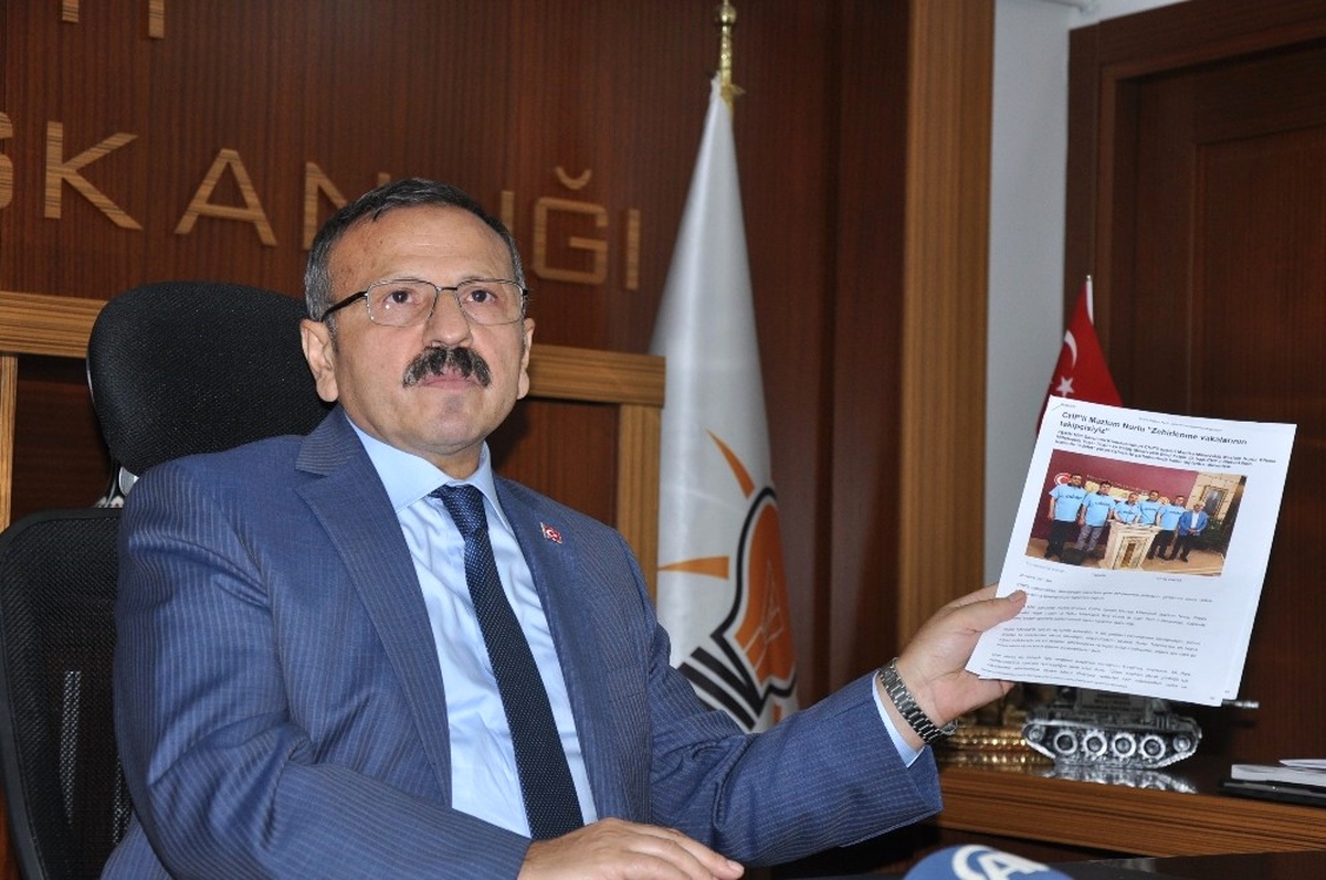 Manisa\'da Kışladaki Gıda Zehirlenmesi Şüphesi