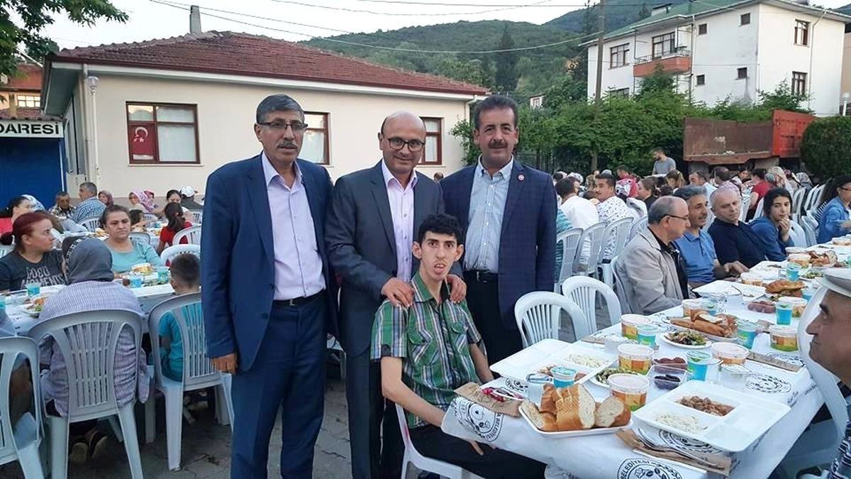 Yalova Altınova Belediye Başkanı: Düşmanlarımıza Karşı Birlik Olmalıyız