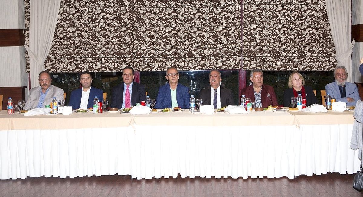 Rektör Çomaklı\'dan Erzurum Basınına İftar Yemeği