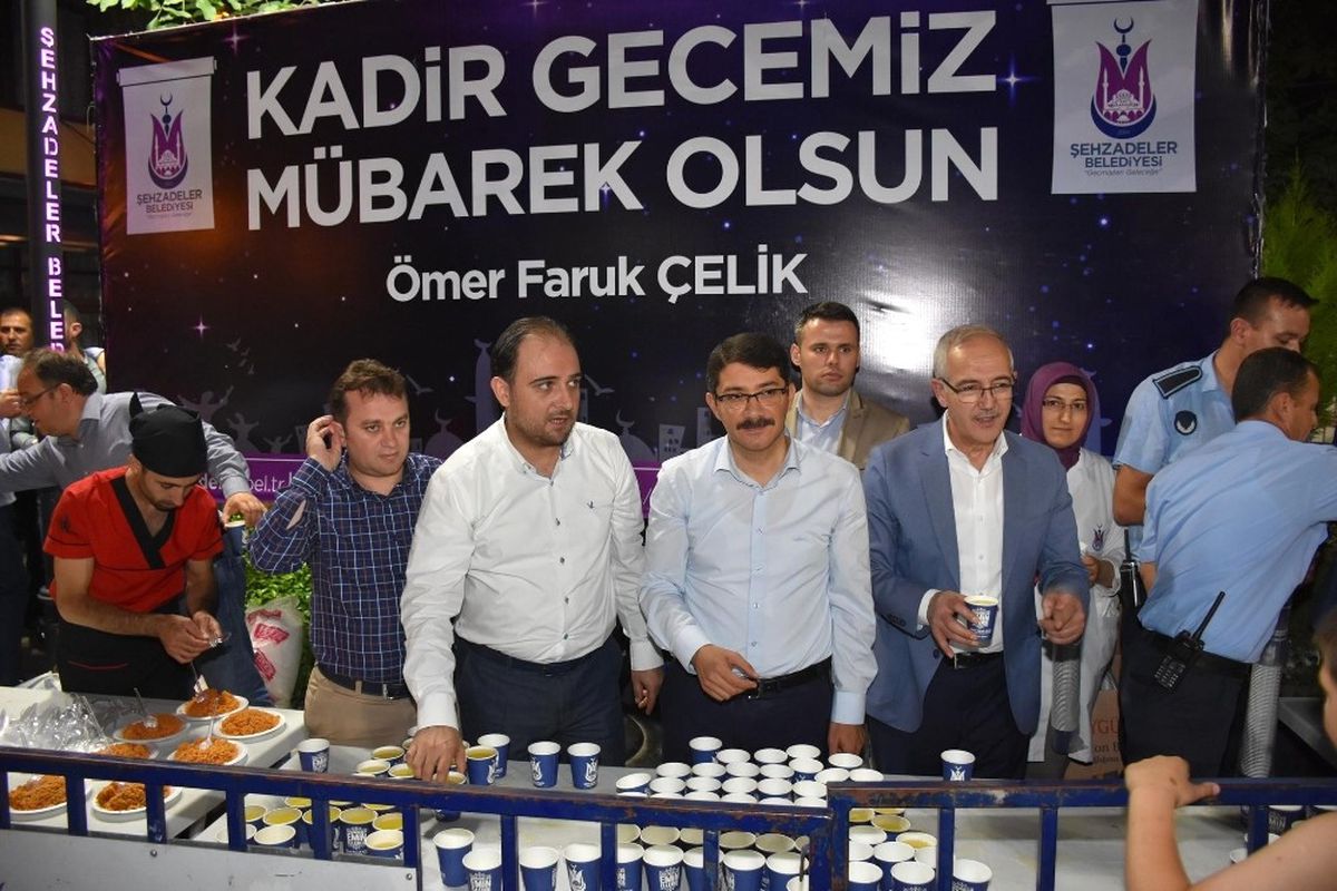 Şehzadeler\'de Kadir Gecesi Programı