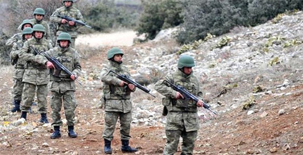 Siirt\'te Yol Kontrolü Yapan Güvenlik Güçlerine Saldırı