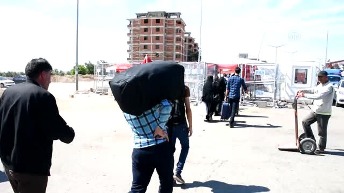 Sınır Kapılarında Bayram Hareketliliği