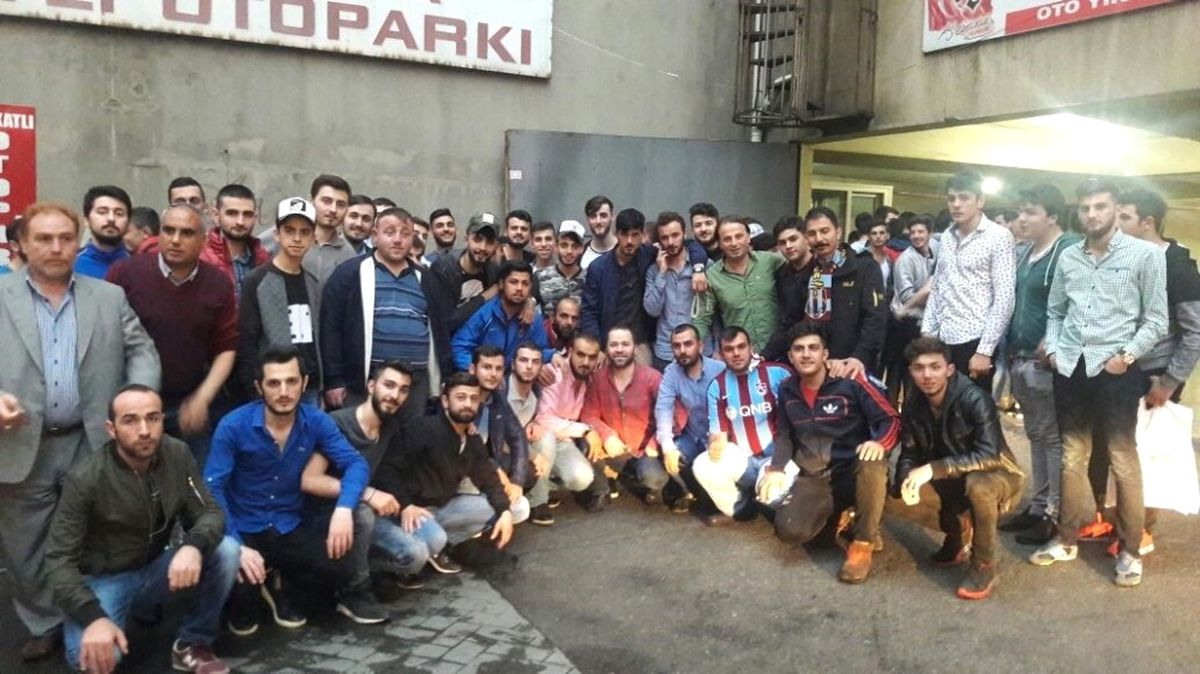 Trabzonlu Gençler\' Taraftar Grubu İftarda Buluştu
