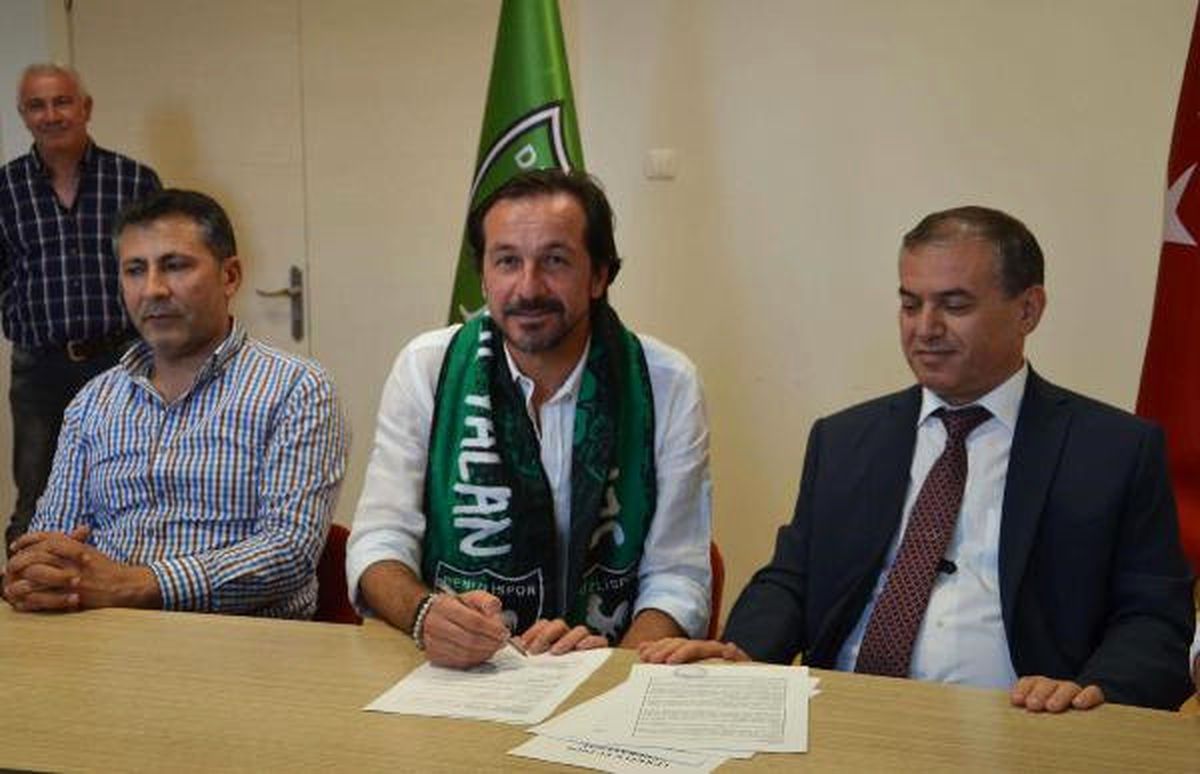 Yusuf Şimşek Denizlispor\'a Döndü
