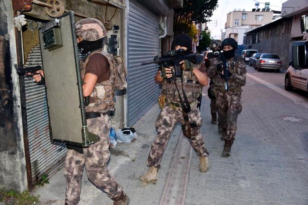 Adana\'da PKK Operasyonu: 31 Gözaltı