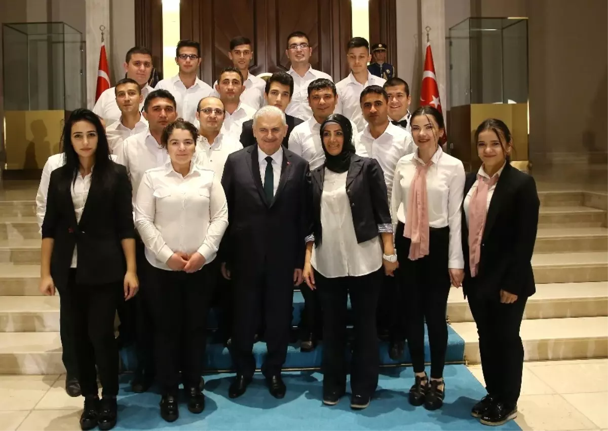 Başbakan Yıldırım, Başbakanlık Personeli ile Bayramlaştı