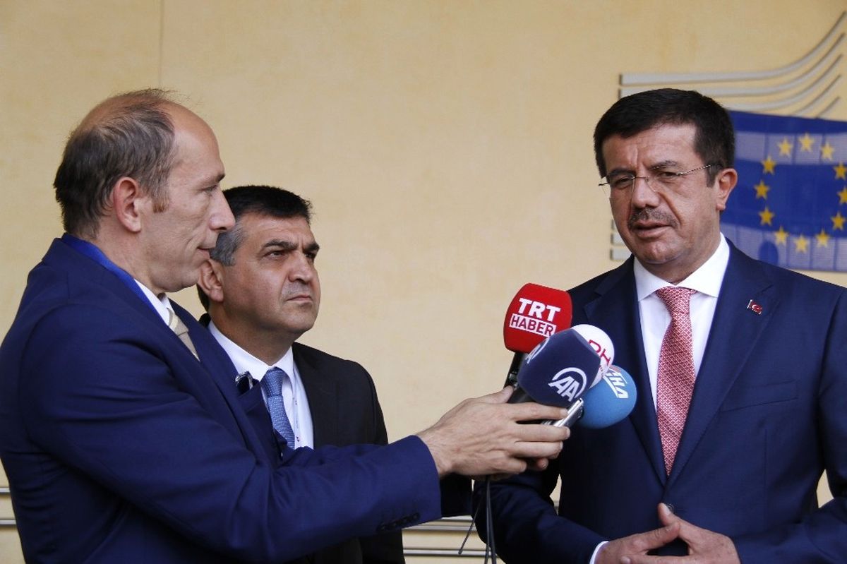 Ekonomi Bakanı Nihat Zeybekci, Brüksel\'de