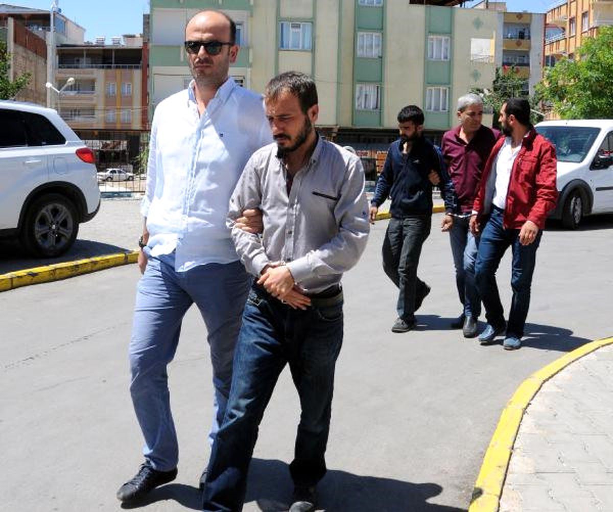 Emekli Polisin Ölümüyle İlgili Gözaltına Alınan 3 Şüpheli Adliyede